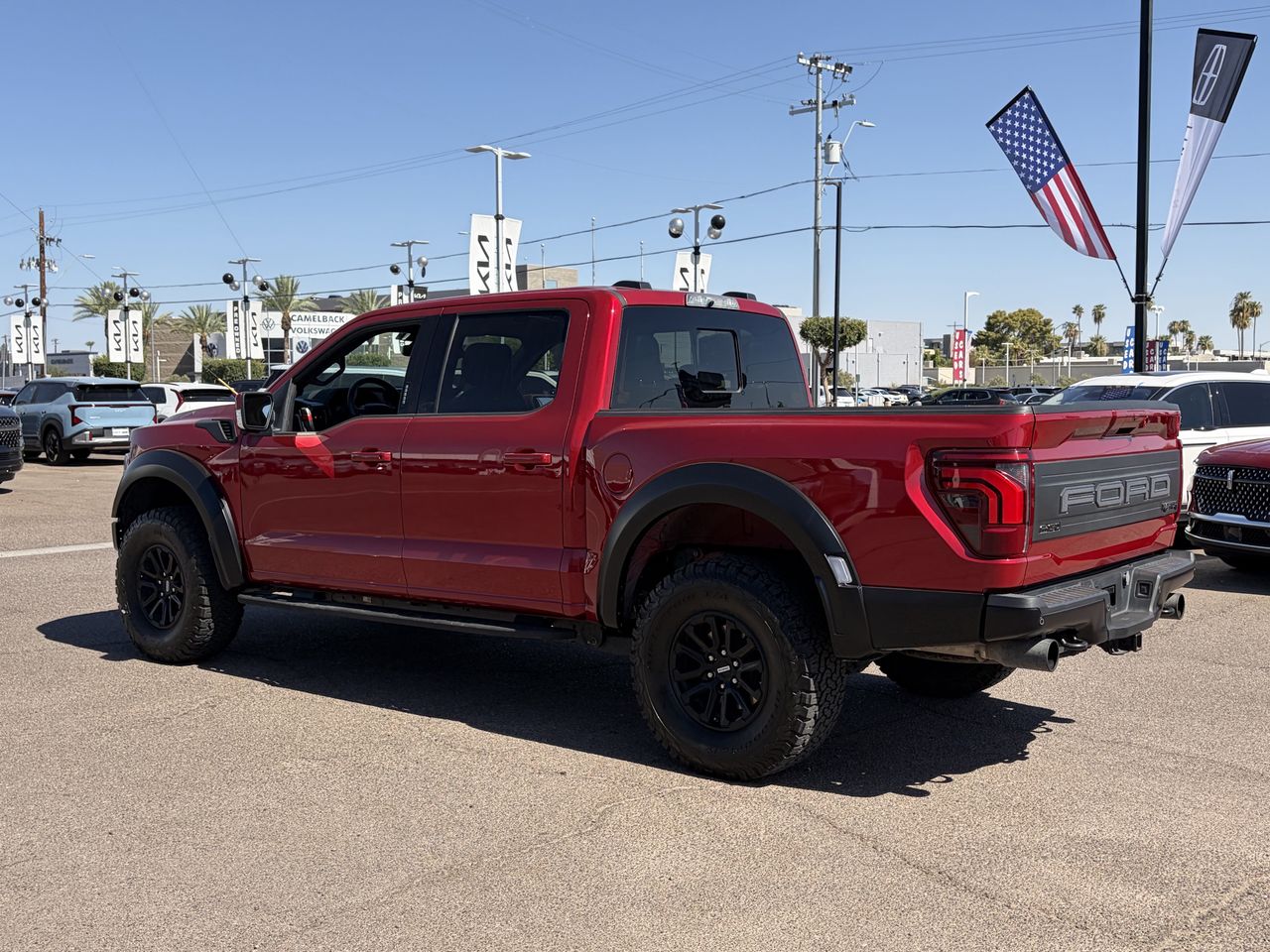 View vehicle photo 4
