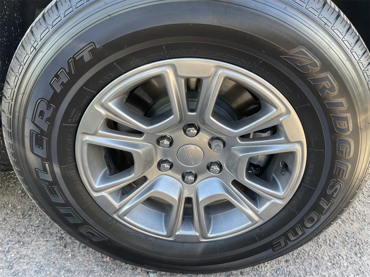 2022 Jeep Wagoneer Series I photo 2