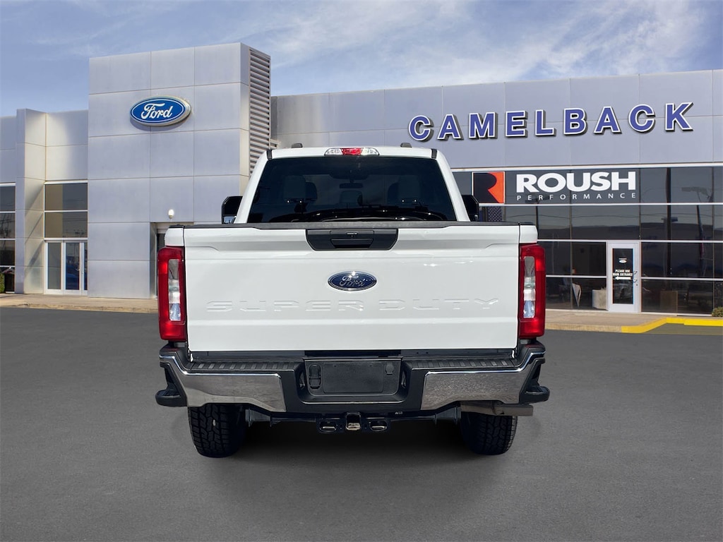 Certified 2024 Ford F-250 XLT Truck Crew Cab