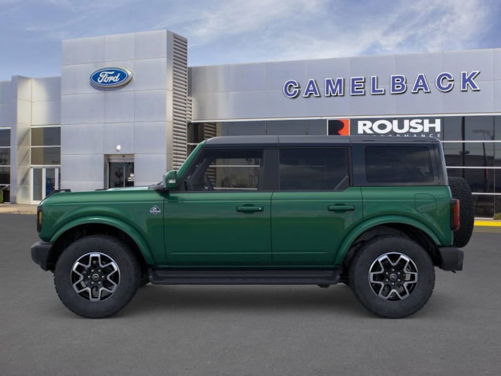 New 2025 Ford Bronco Outer Banks SUV