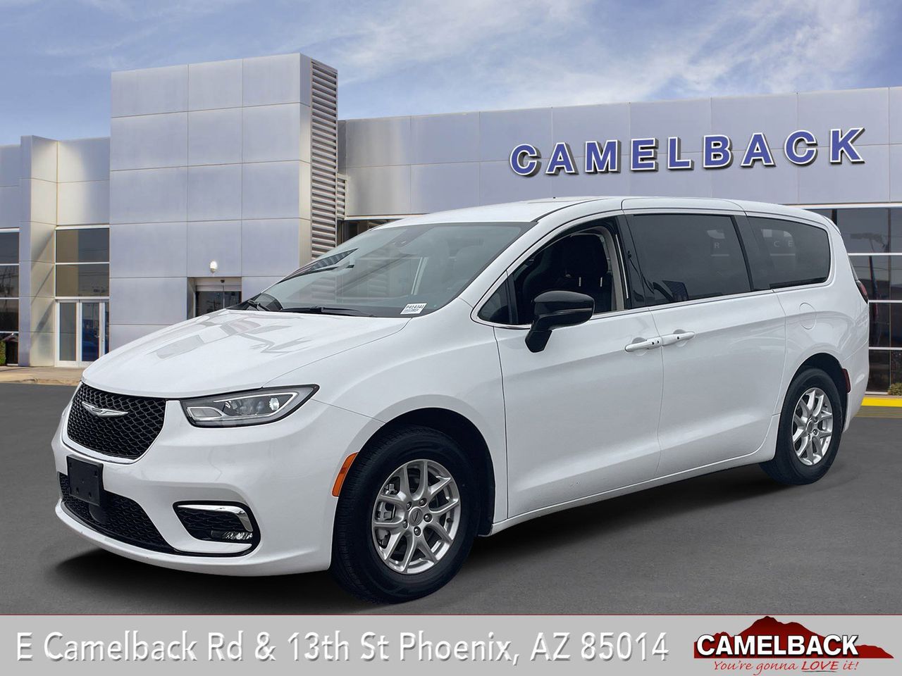 2024 Chrysler Pacifica Touring L