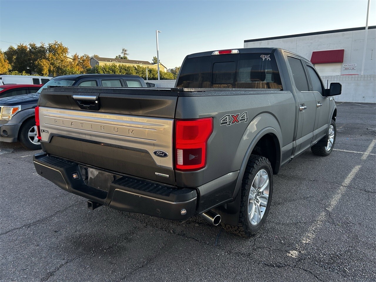 2018 Ford F-150 Platinum photo 3