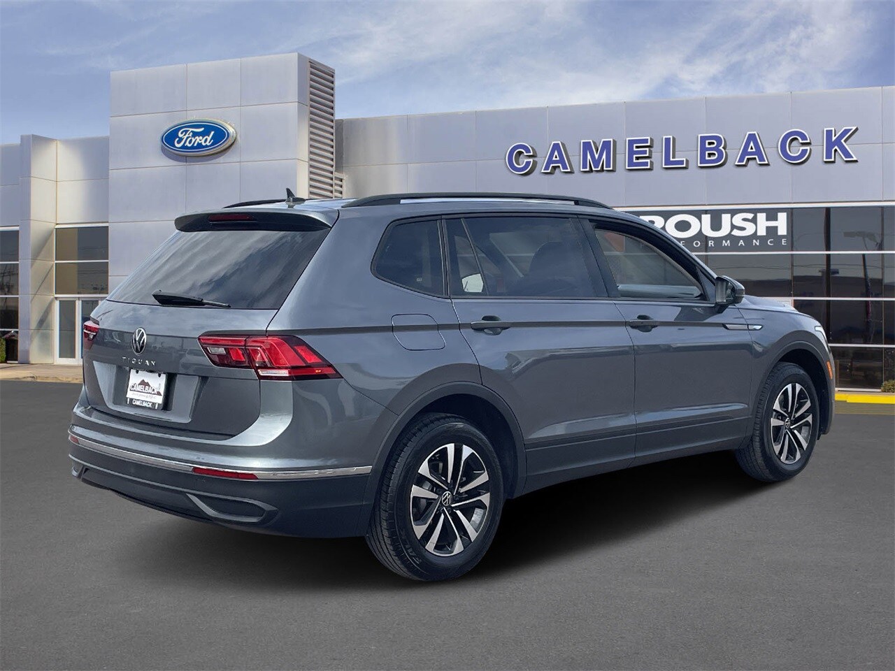2024 Volkswagen Tiguan S photo 4