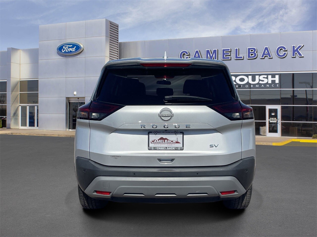 2023 Nissan Rogue SV photo 2