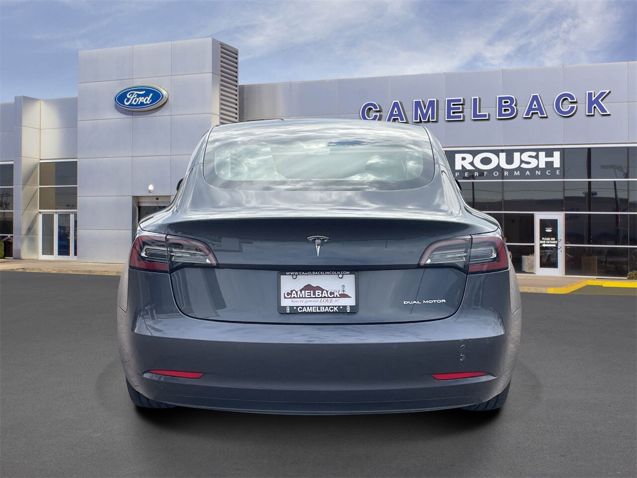 2019 Tesla Model 3 Long Range photo 3