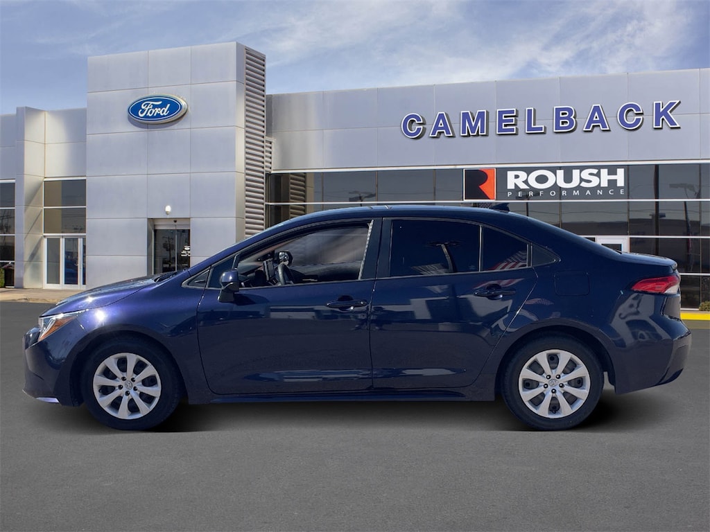 Used 2021 Toyota Corolla LE Sedan