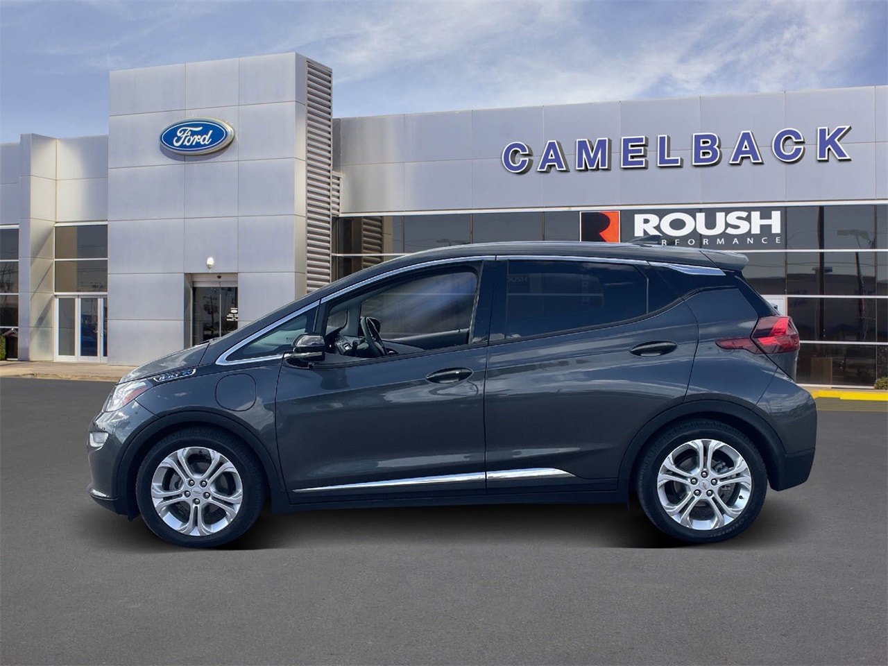 Used 2020 Chevrolet Bolt EV LT with VIN 1G1FW6S05L4137238 for sale in Phoenix, AZ