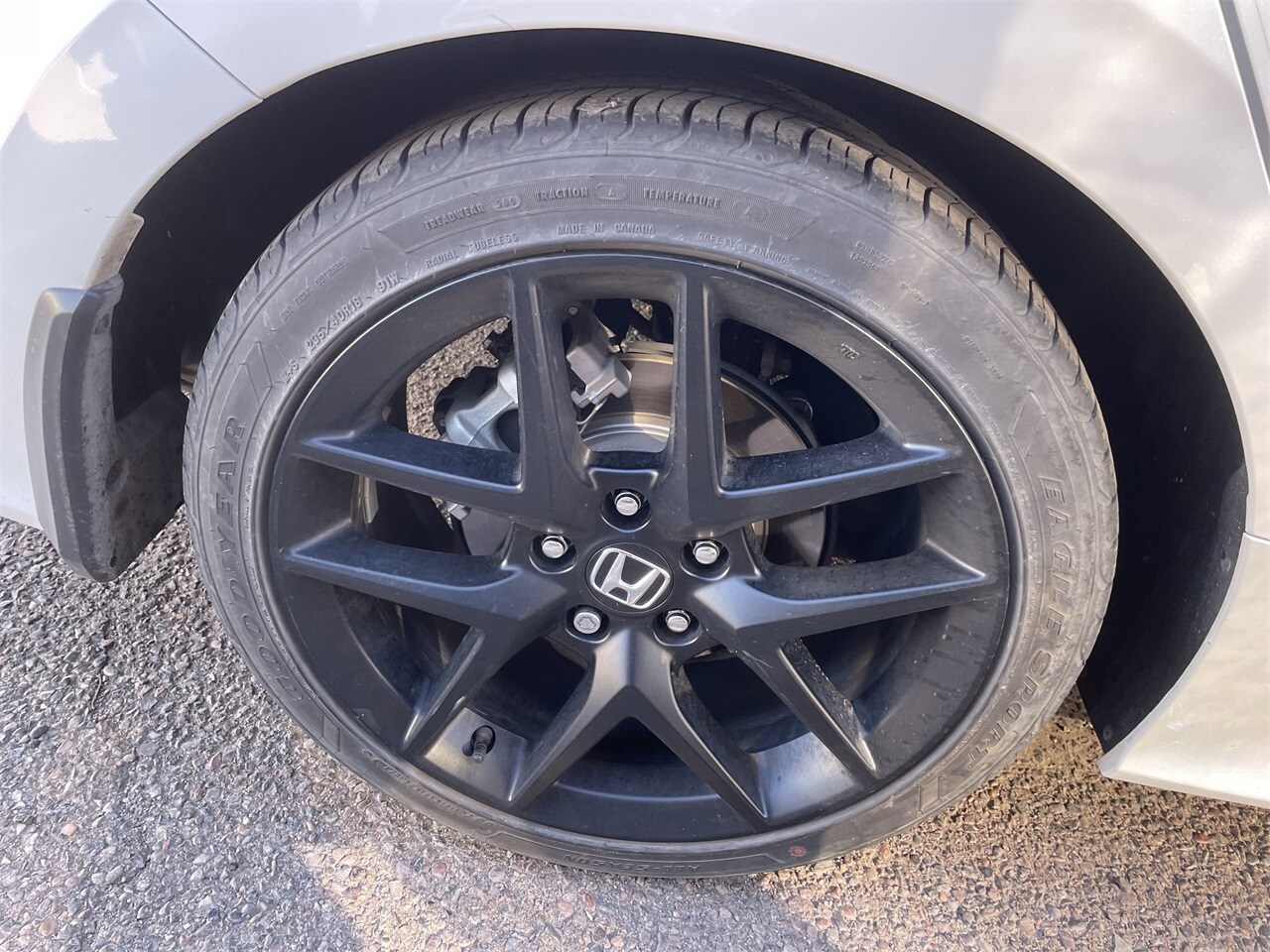 2024 Honda Civic Si photo 3