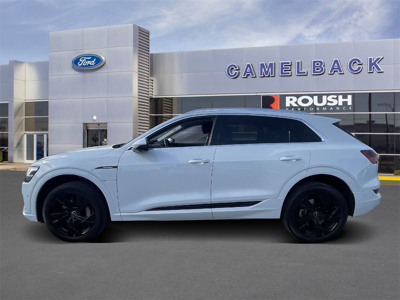 Used 2022 Audi e-tron Premium Plus with VIN WA1LABGE7NB007380 for sale in Phoenix, AZ