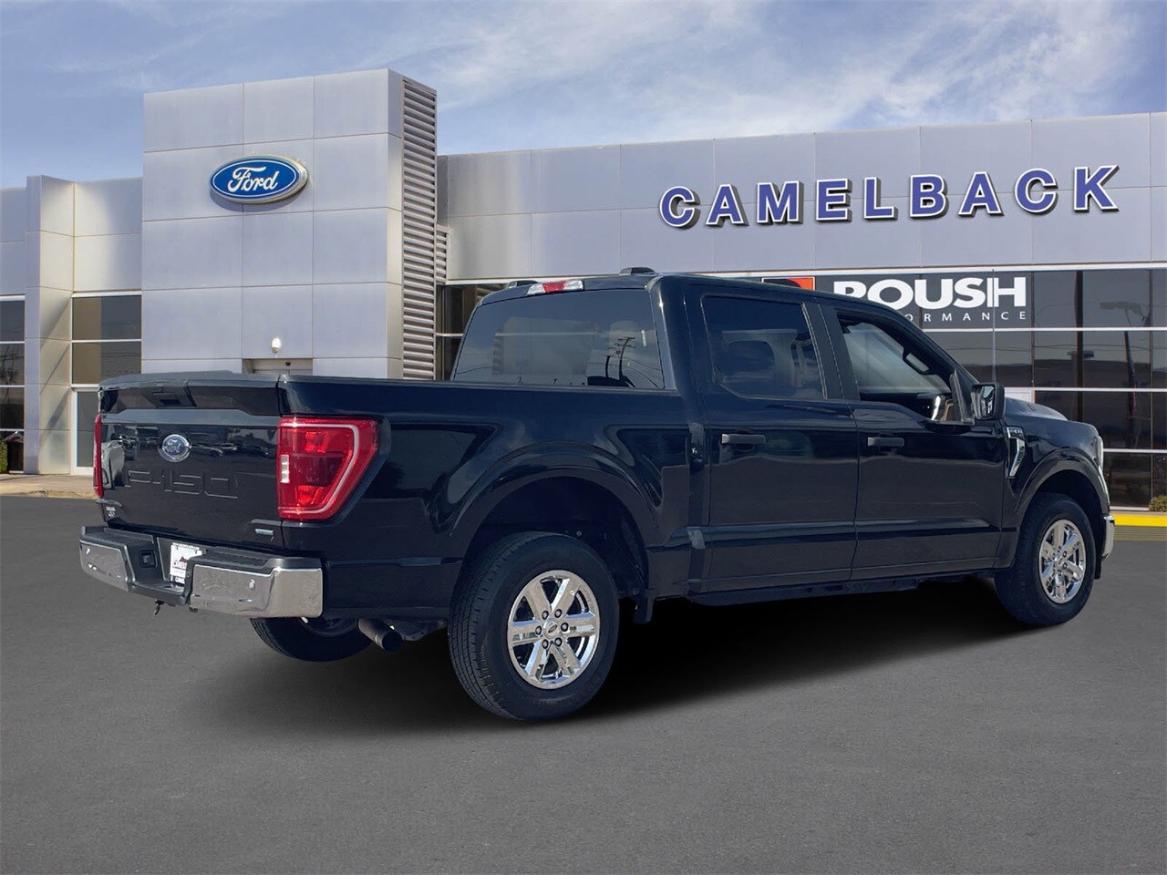 2023 Ford F-150 XLT photo 4