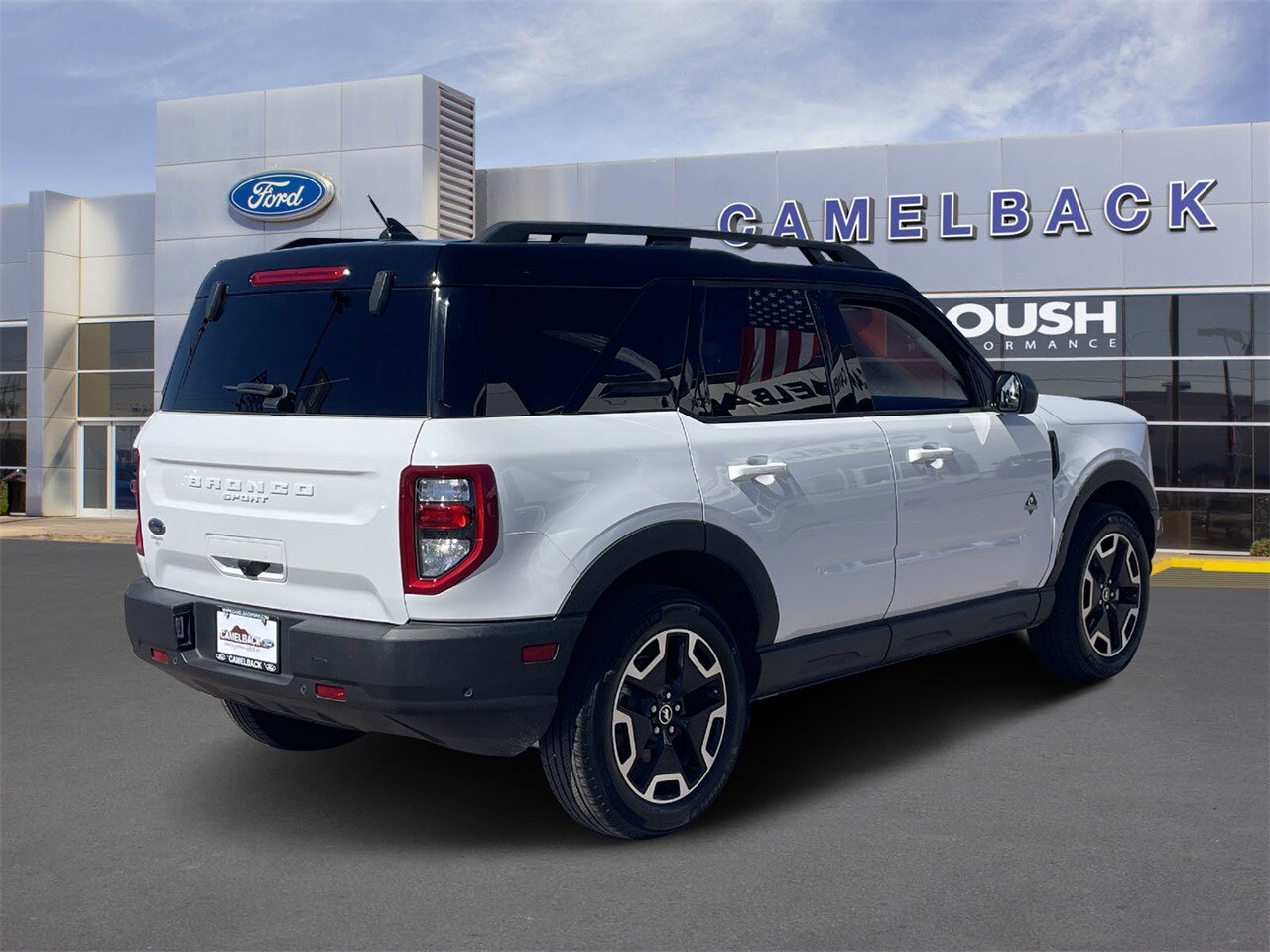 2024 Ford Bronco Sport Outer Banks photo 2