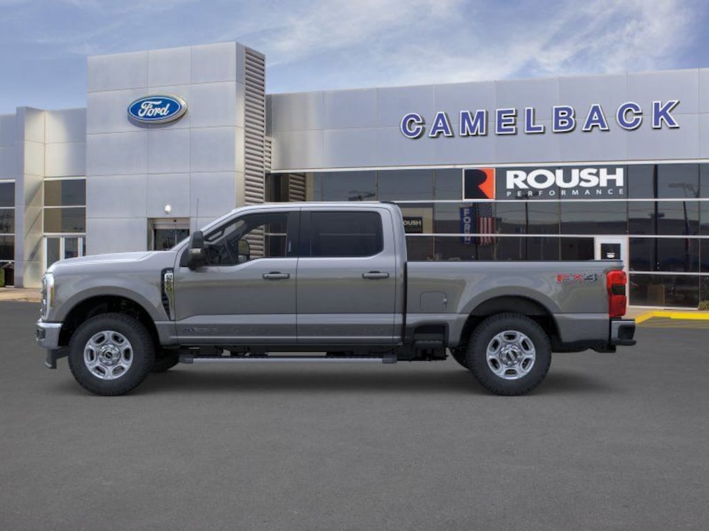 New 2026 Ford F-250 XLT Truck Crew Cab