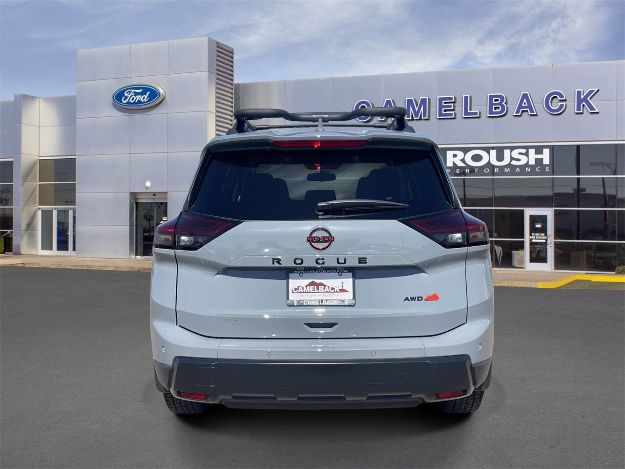 2025 Nissan Rogue SV photo 3