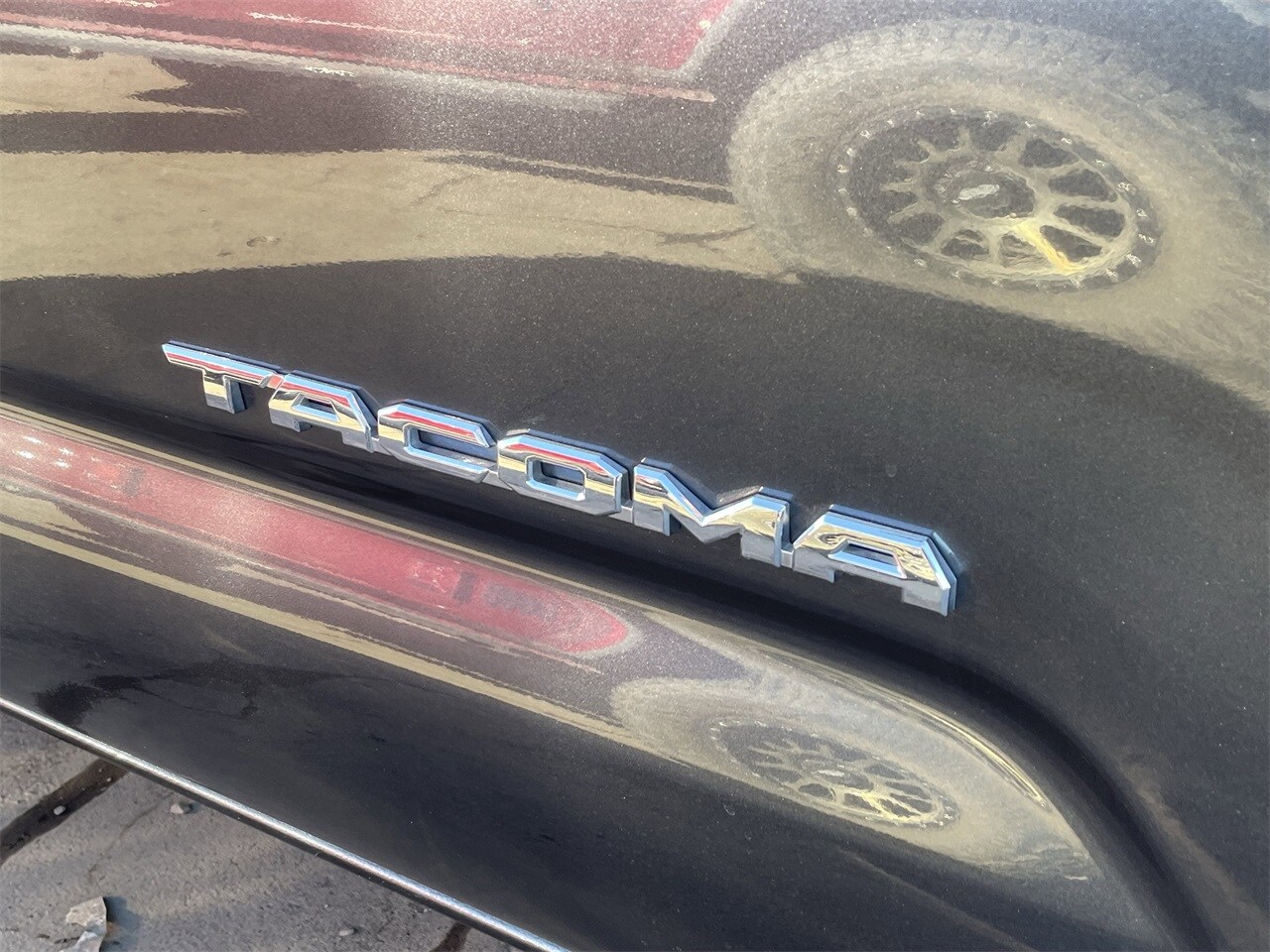 2023 Toyota Tacoma TRD Sport Double Cab photo 3