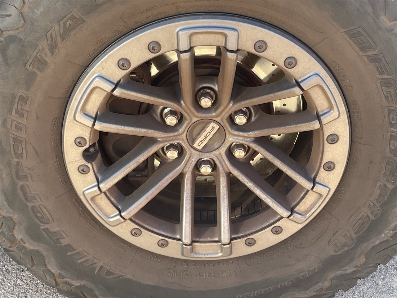 2019 Ford F-150 Raptor photo 3