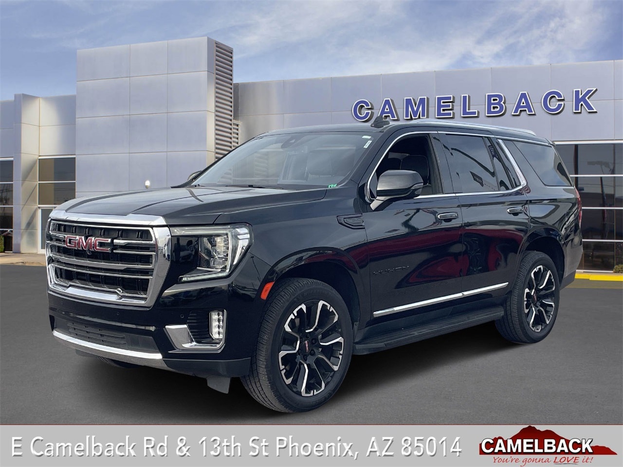 2022 GMC Yukon SLT's photo