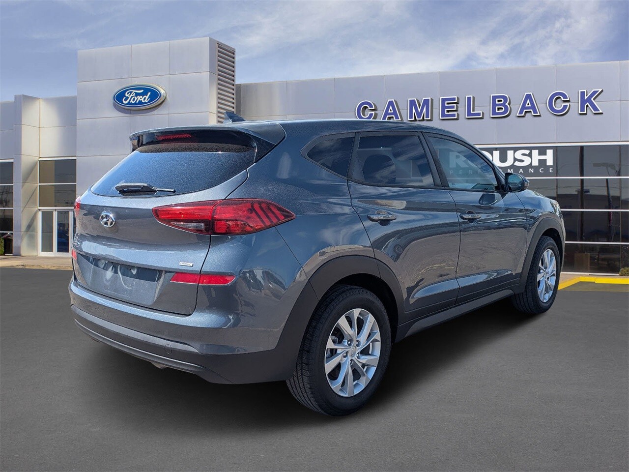 2019 Hyundai Tucson SE photo 3