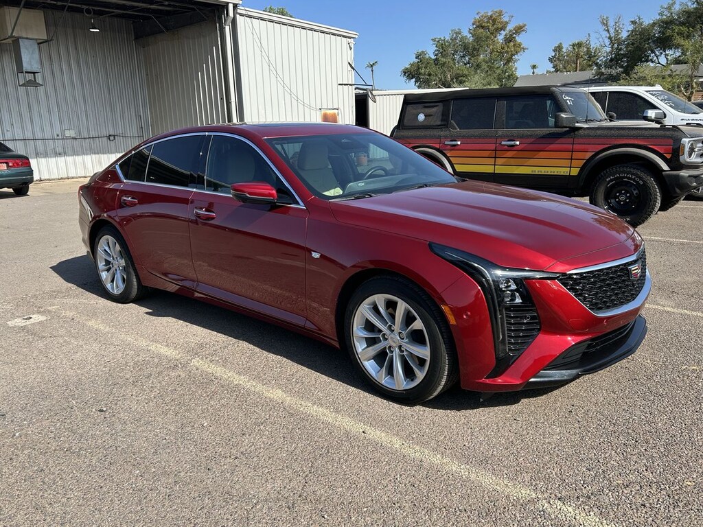 Used 2025 CADILLAC