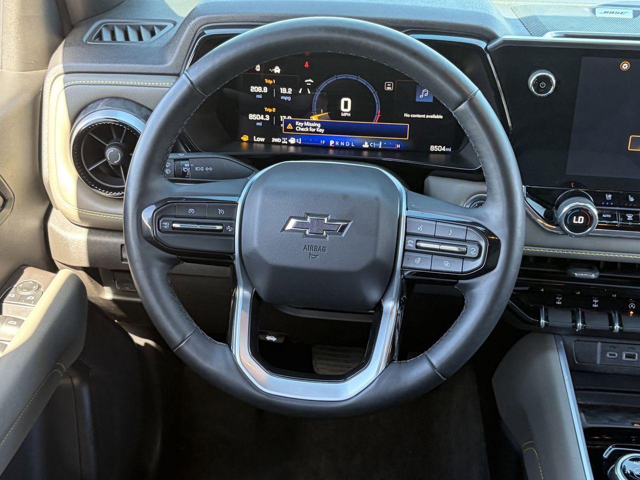 2026 Chevrolet Colorado ZR2 - Photo 16