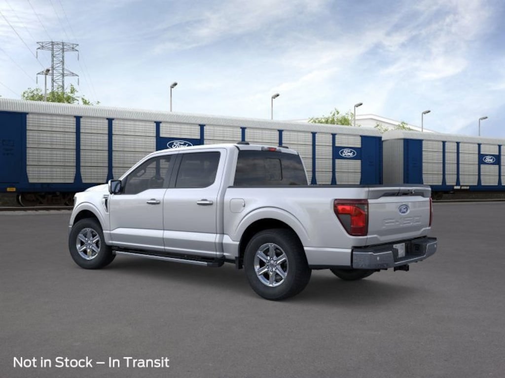 New 2025 Ford F-150 XLT Truck SuperCrew Cab