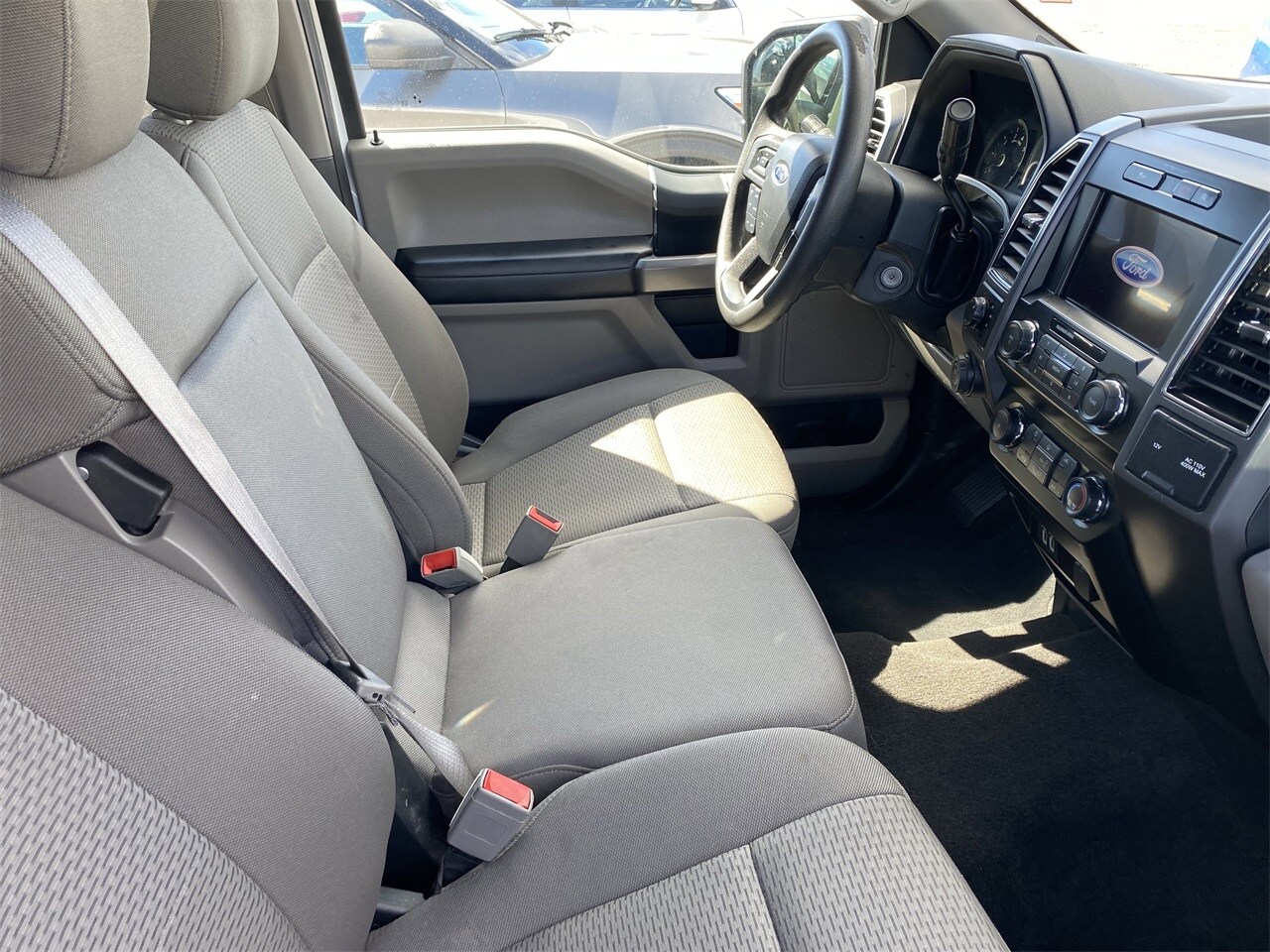 2020 Ford F-150 XLT photo 4