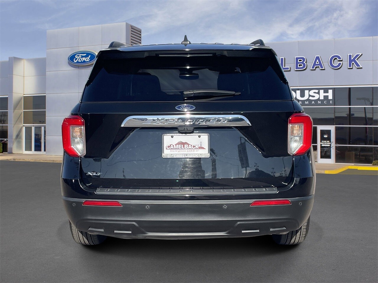 2022 Ford Explorer XLT photo 4