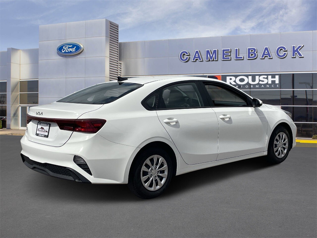2023 Kia Forte LX photo 4