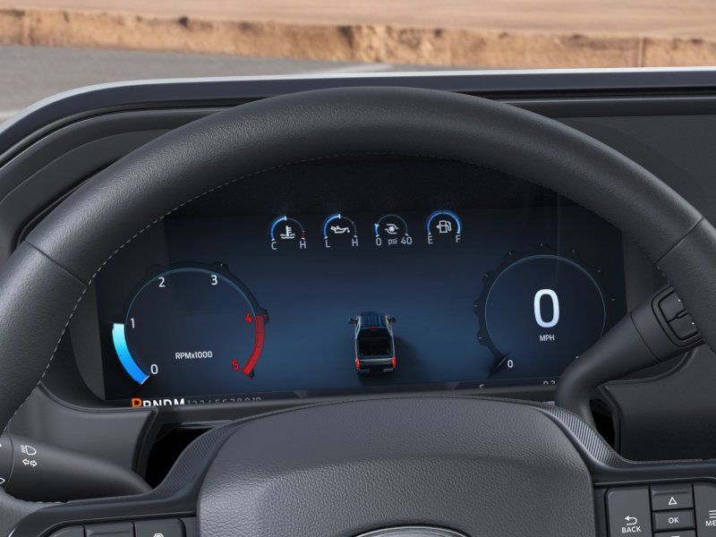 2026 Ford F-350 Super Duty Platinum - Photo 13