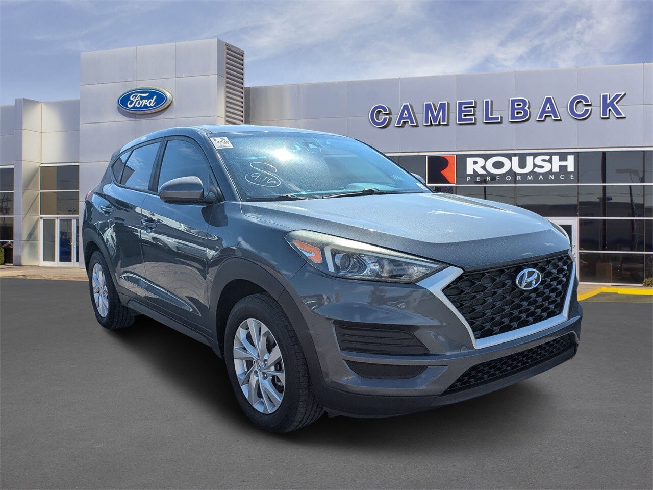 2019 Hyundai Tucson SE photo 2