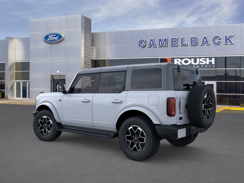 2025 Ford Bronco Outer Banks photo 4