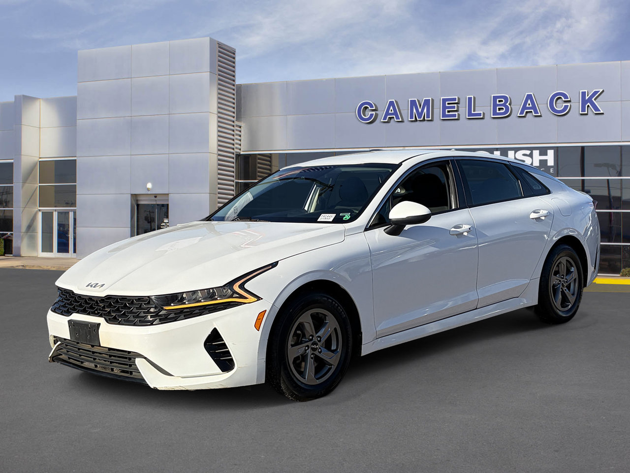 2023 Kia K5 LXS Sedan