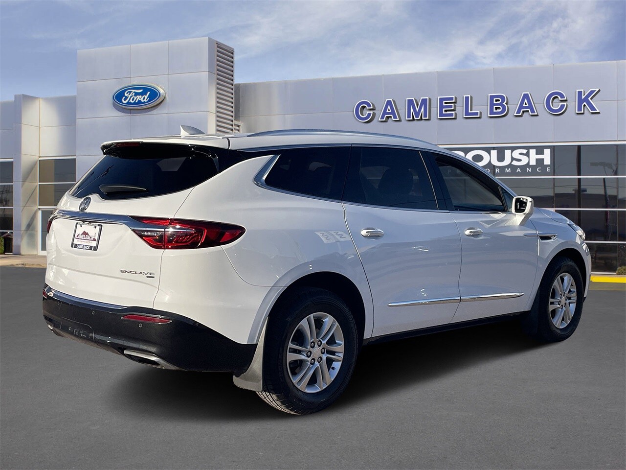 2019 Buick Enclave Essence photo 4