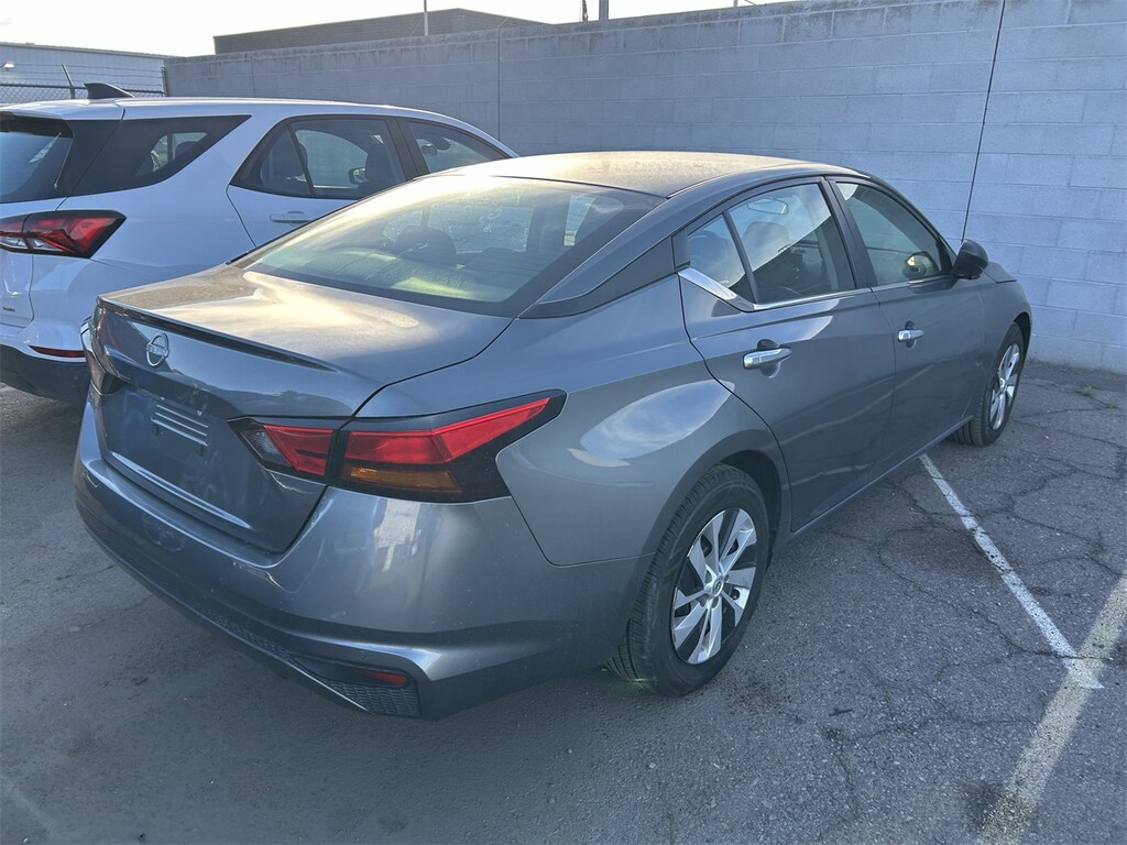 Used 2024 Nissan Altima 2.5 S Sedan