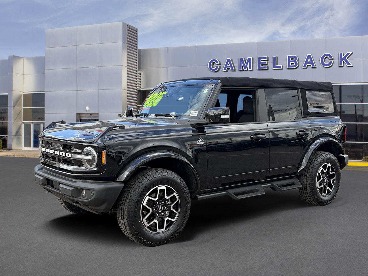 2023 Ford Bronco 4-Door Outer Banks