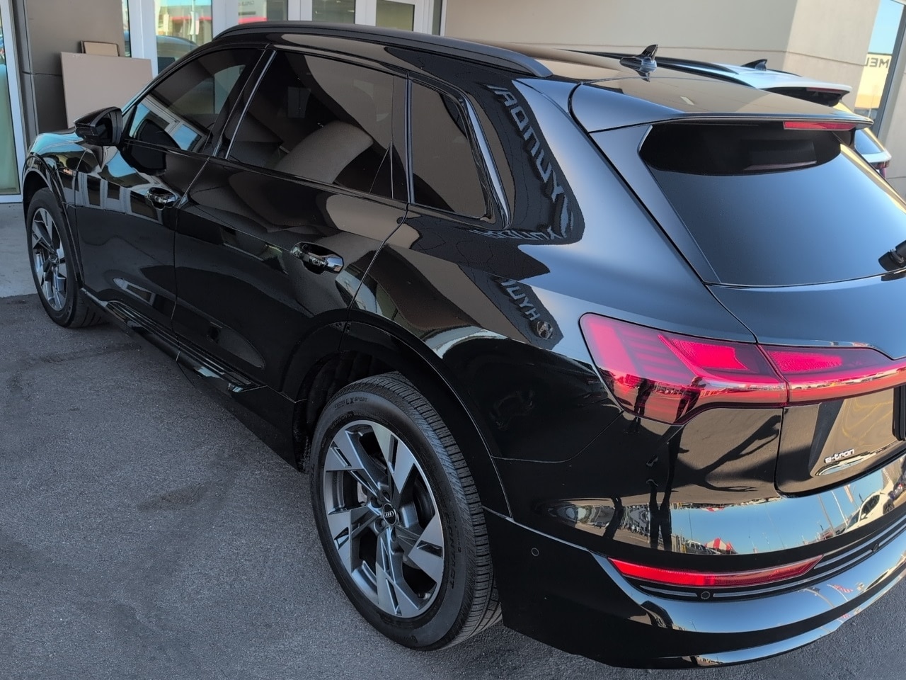 Used 2022 Audi e-tron Premium with VIN WA1AAAGE8NB025856 for sale in Phoenix, AZ