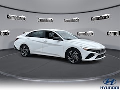 2025 Hyundai Elantra SEL Sport Sedan