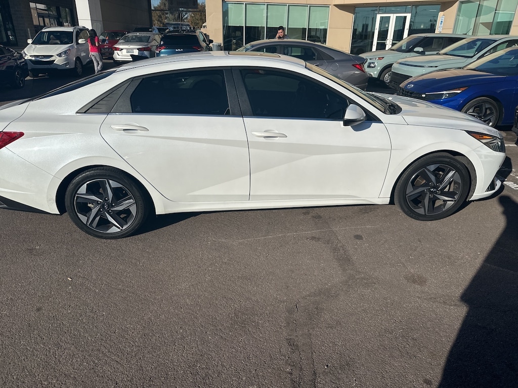 Used 2021 Hyundai Elantra SEL Sedan