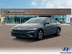 2025 Hyundai Elantra SEL Sport Sedan