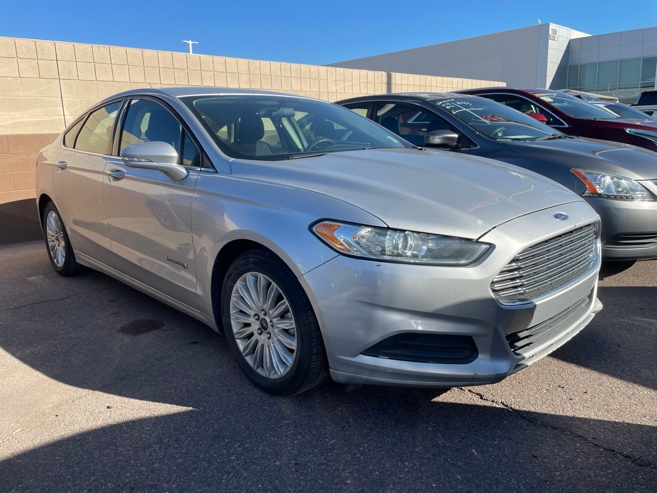 2016 Ford Fusion Hybrid SE's photo