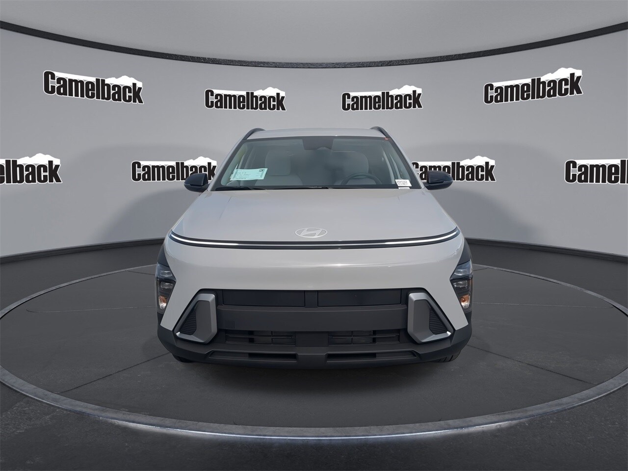 2026 Hyundai Kona SEL photo 2