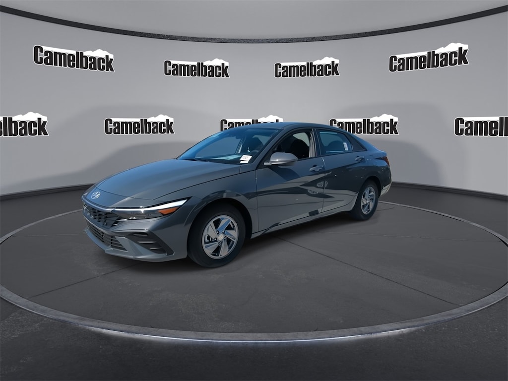 New 2026 Hyundai Elantra SE Sedan