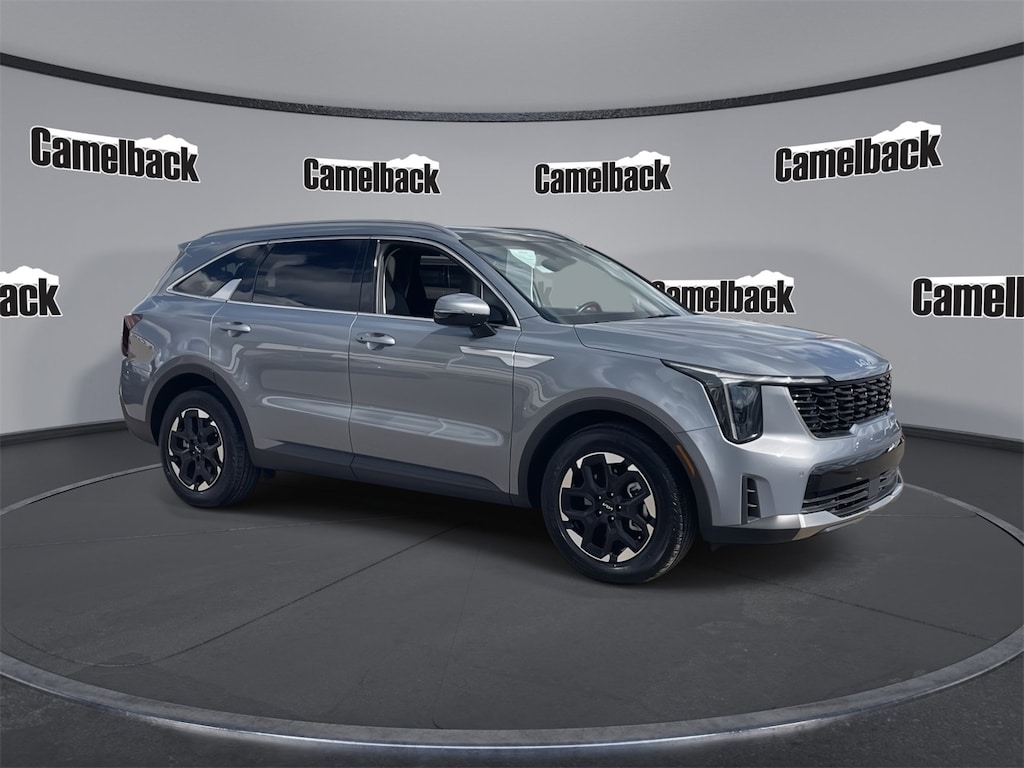 Used 2025 Kia Sorento S SUV