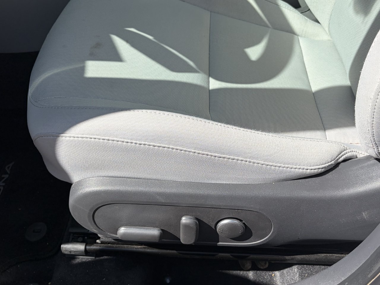 2025 Hyundai Kona SEL Convenience - Photo 7