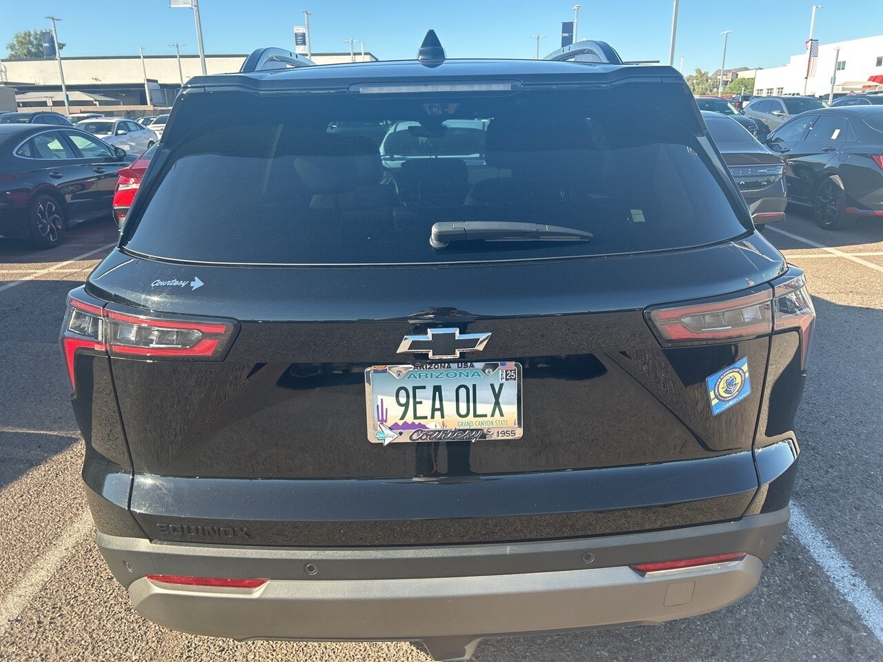2025 Chevrolet Equinox LS photo 3