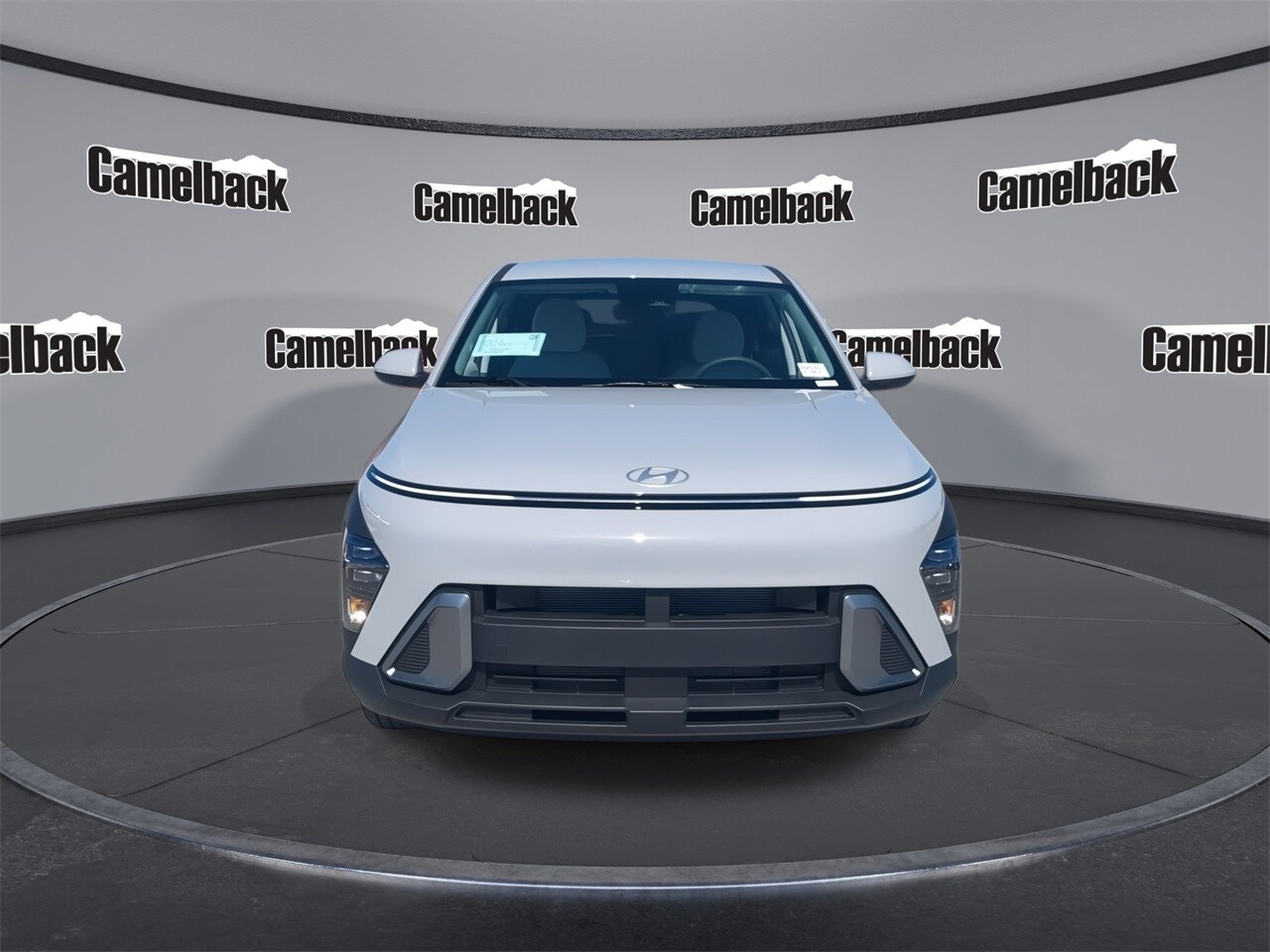 2026 Hyundai Kona SE photo 2