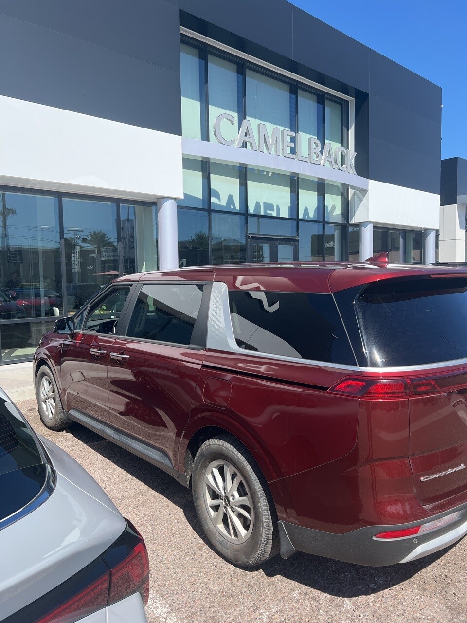 2022 Kia Carnival LXS photo 4