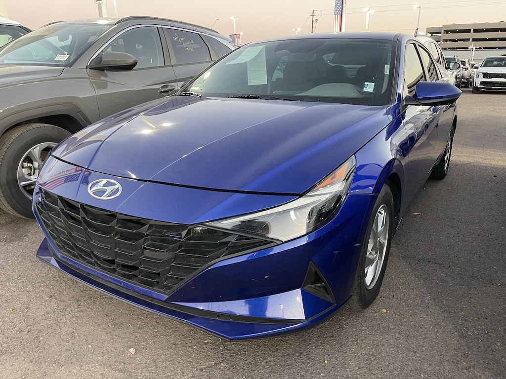 Used 2023 Hyundai Elantra