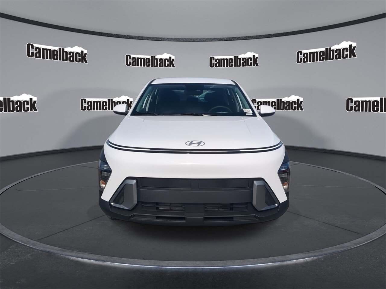 2026 Hyundai Kona SE photo 2