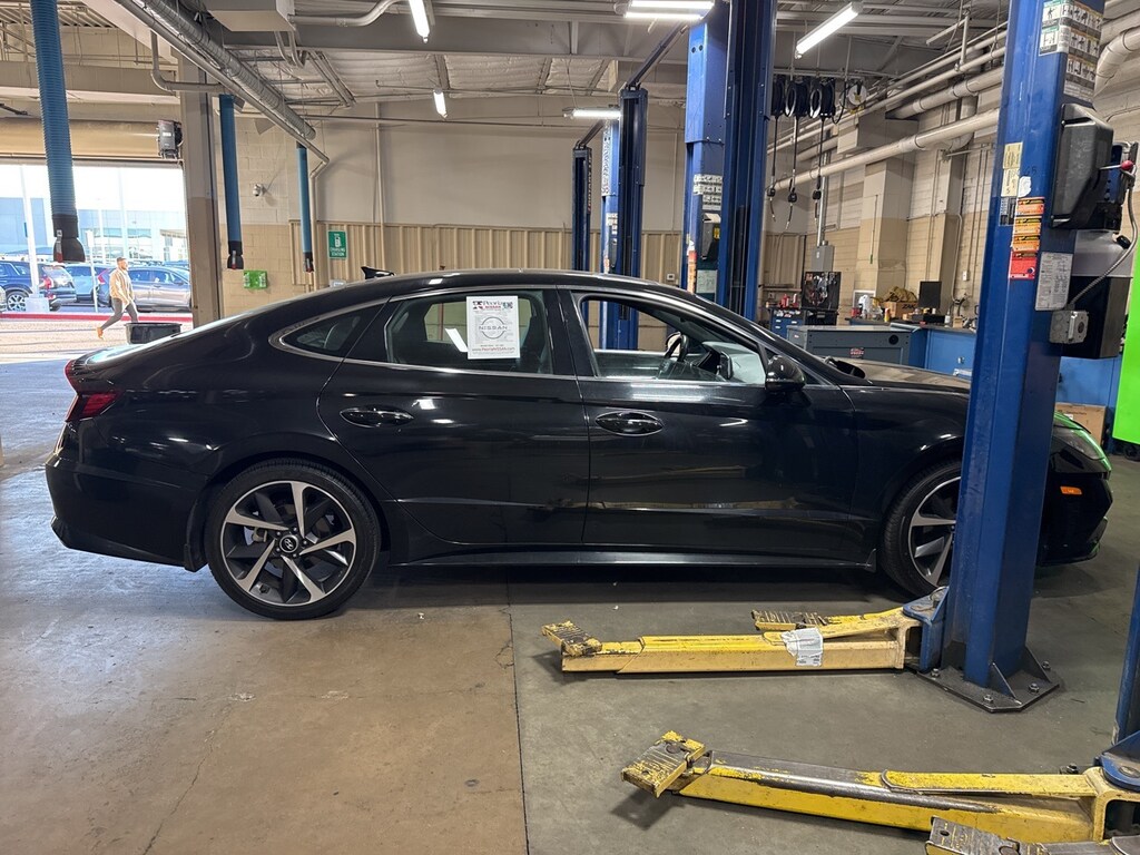 Used 2023 Hyundai Sonata Selplus Sedan