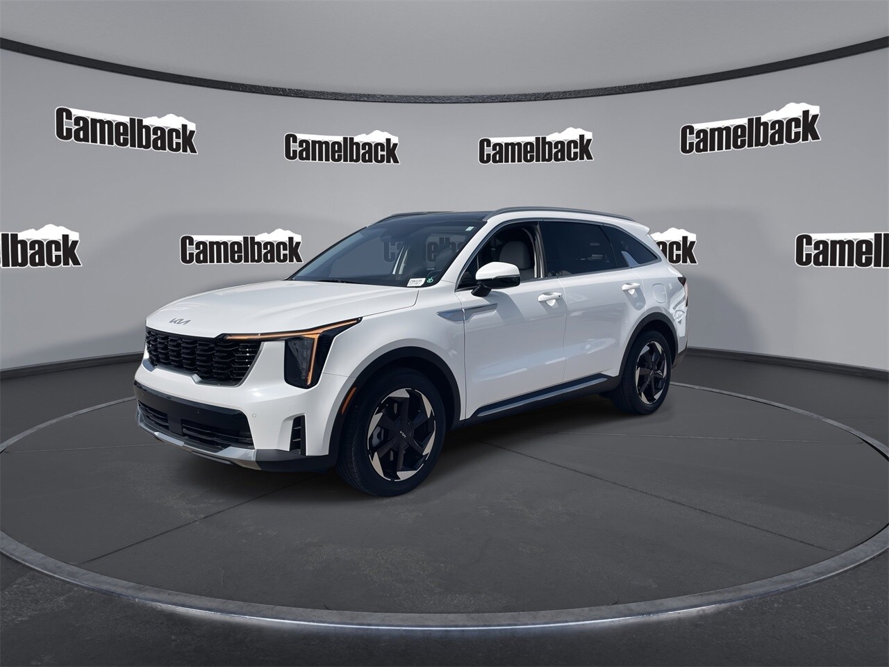 2025 Kia Sorento Plug-In Hybrid EX photo 3